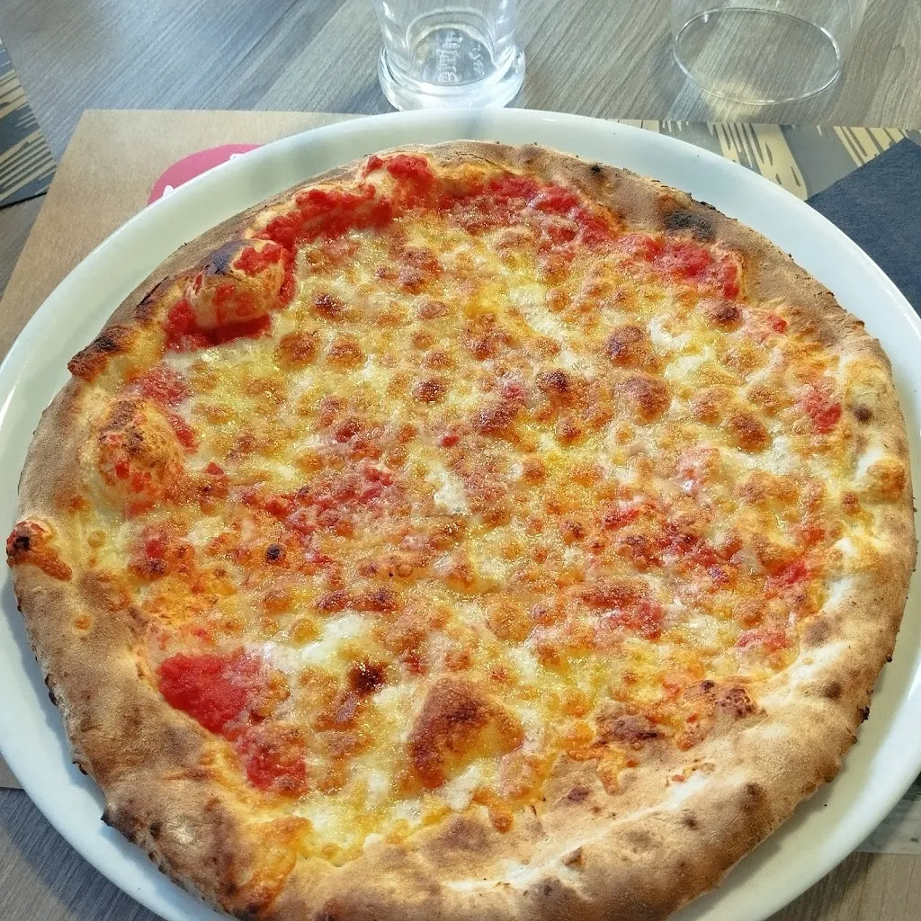 Pizzeria Napoli_Saâcy-sur-Marne_slider_image_2