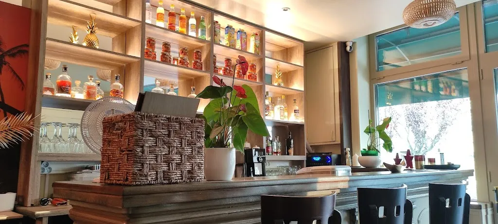 Loack Vizeo_L'Arum des îles_Rueil-Malmaison_review