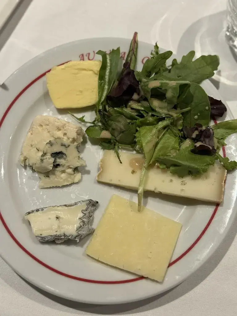 FEBIN CYRIAC_Au Veau Qui Tete_Rungis_review