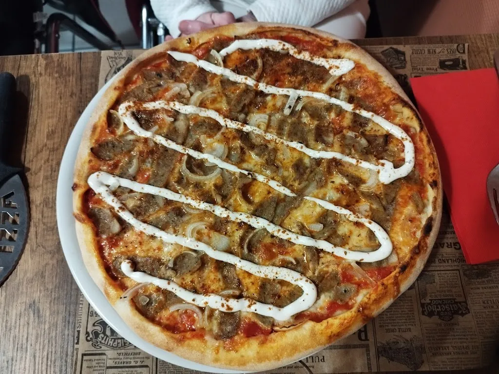 Menü_Pizzeria Chez Flo - Sagy_Sagy_Bild_6