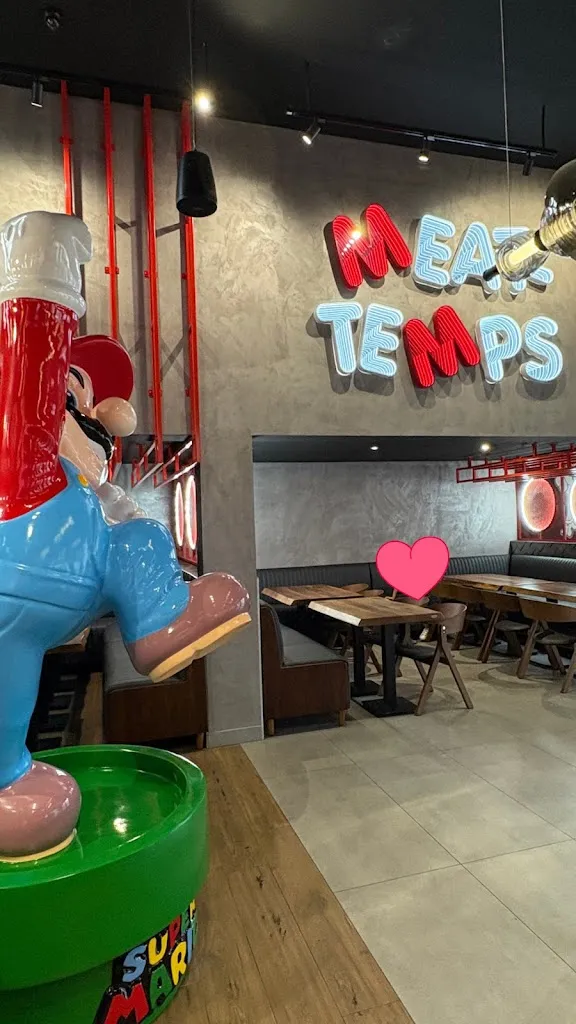 ouissem a_MEAT-TEMPS_Saint-Brice-sous-Forêt_review