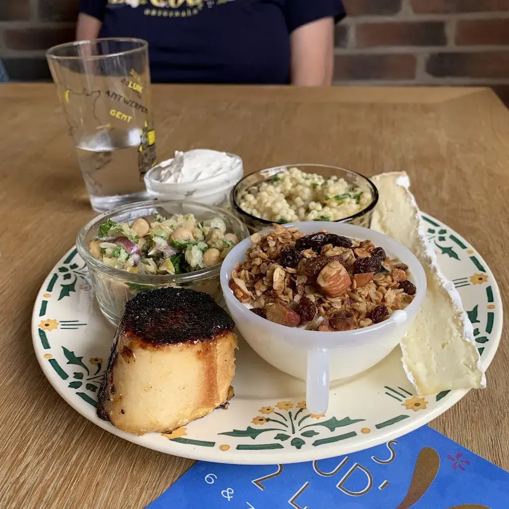 Cantine de l'Œuf dur_Saint-Cyr-sur-Morin_slider_image_3