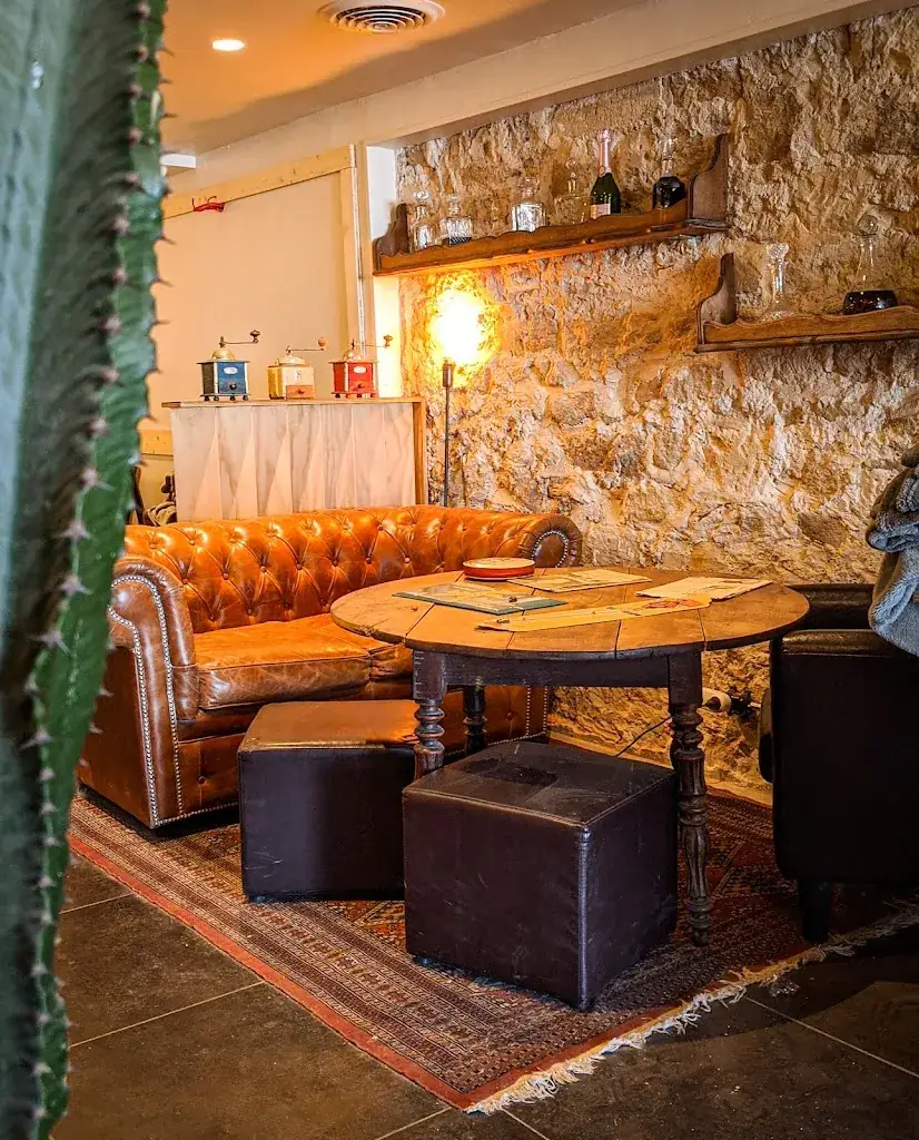 Les Fistons restaurant in Saint-Germain-en-Laye