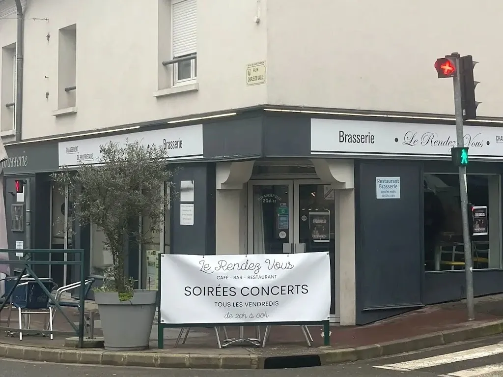 Le Rendez Vous restaurant in Saint-Chéron