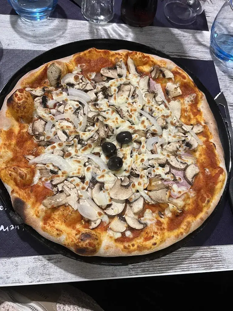 Jenny Delgado_New St-Laurent_Saint-Chéron_review