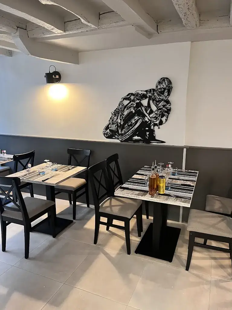 New St-Laurent_Saint-Chéron_slider_image_3