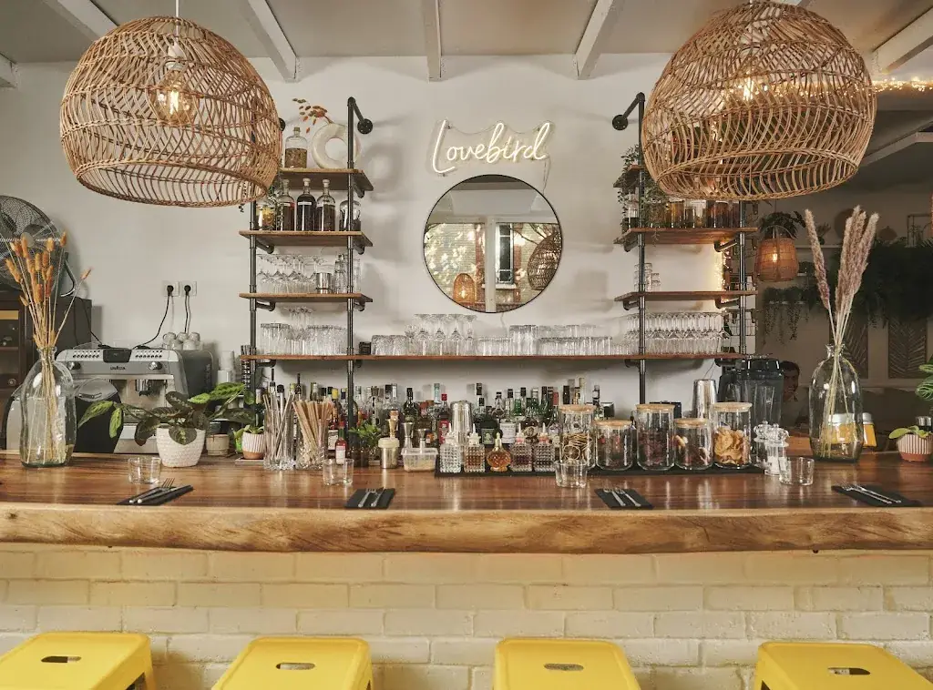 Lovebird Saint-Cloud restaurant in Saint-Cloud