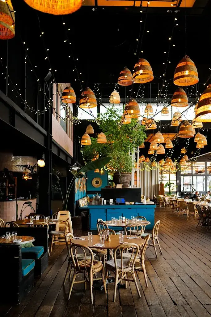 Quai Ouest_Saint-Cloud_slider_image_1