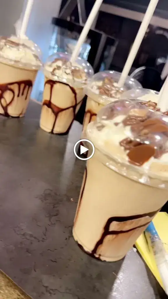 Shakes & Food_Feyzin_slider_image_2