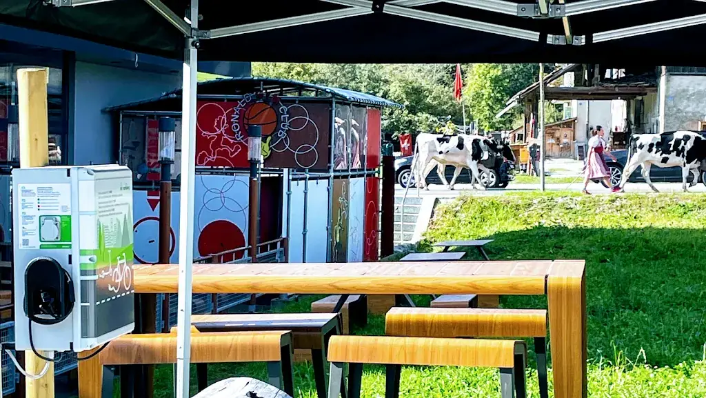 McDonald’s Restaurant Restaurant in Tour-de-Trême