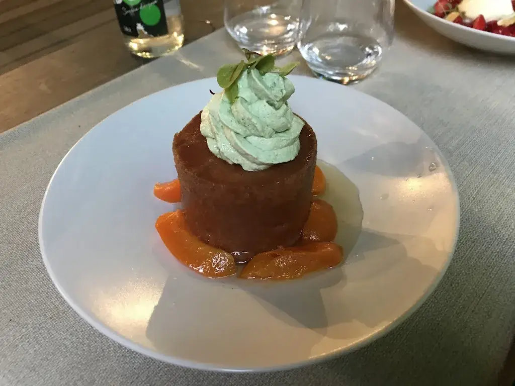 Merel Manshande_Les Fables_Fontaines_recensione