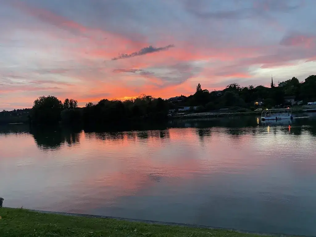 catherine pasquier_Restaurant grillade kebab bord de seine_Saint-Mammès_review