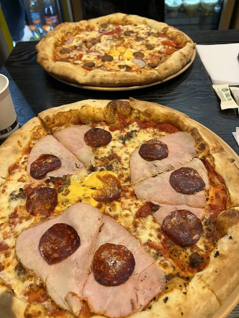 Floriane Da Silva_La Bella Vista_Saint-Germain-lès-Corbeil_review