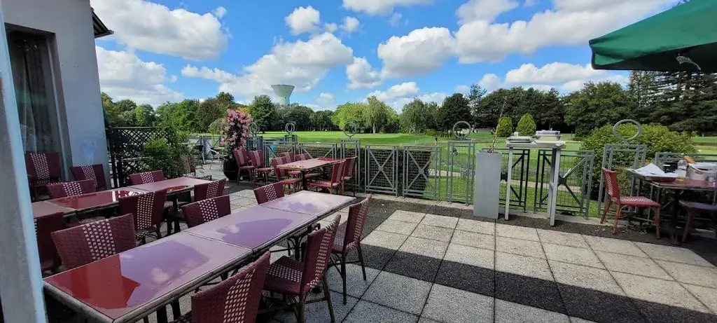 Jef “Jef63” P_UGOLF - Le Pavillon - Restaurant du Golf de Saint-Germain-lès-Corbeil_Saint-Germain-lès-Corbeil_review