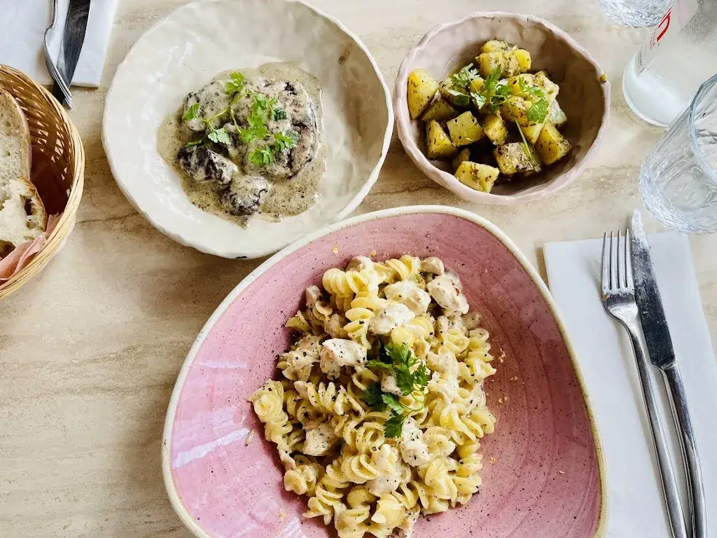 Héredità_Romainville_slider_image_3