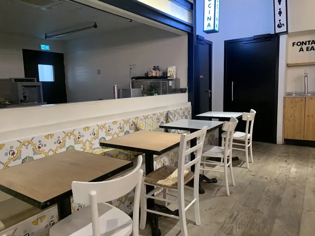 Amdjed Islam DALI_IT - Italian Trattoria Paddock_Romainville_recensione