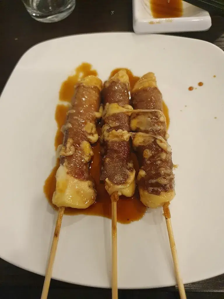 Osaka_Romainville_slider_image_2