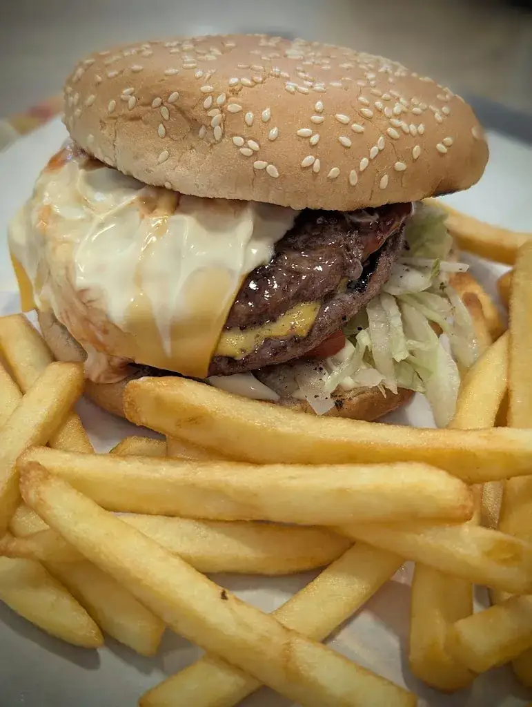 RESTAURANT DEM_Romainville_slider_image_2