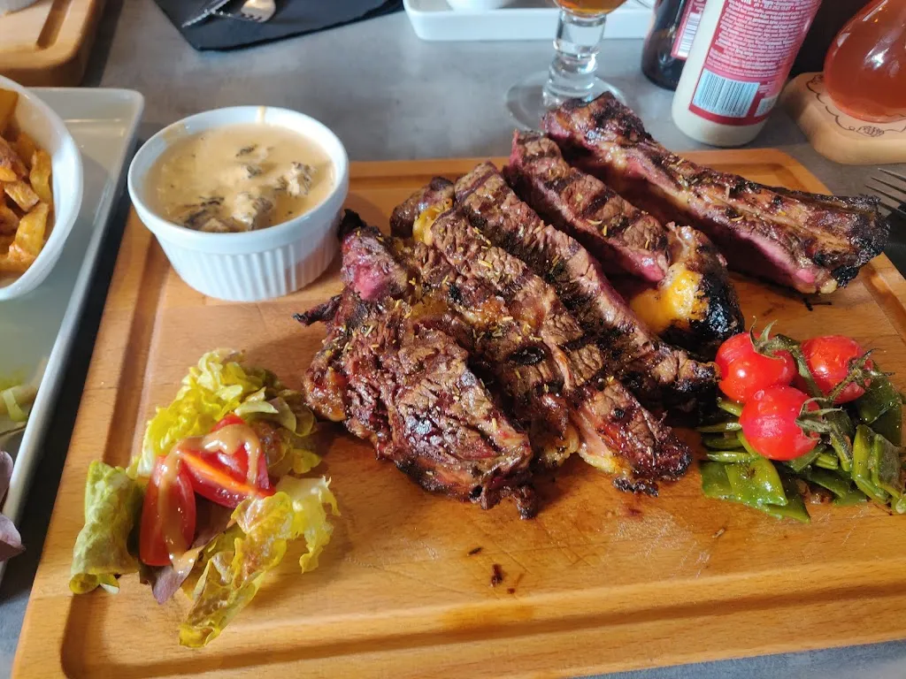 Menu_Restaurant La Tour_Fontaine-Française_immagine_1