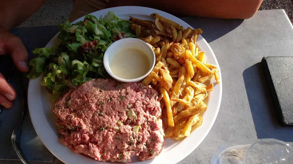 Menu_Restaurant La Tour_Fontaine-Française_immagine_5