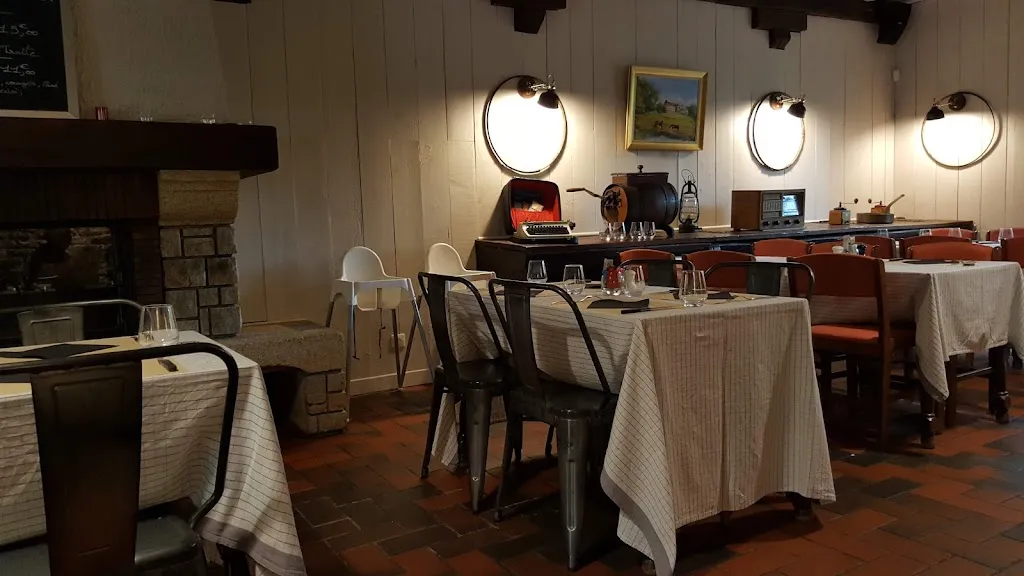 Restaurant La Tour restaurant in Fontaine-Française