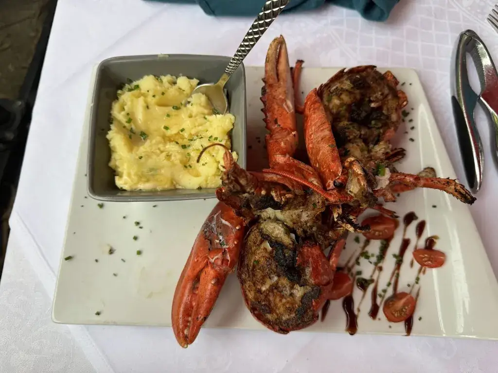 Mike McCarthy_LE VIVIER DE LA MER_Roissy-en-France_review