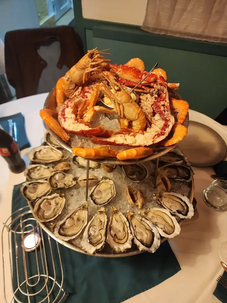 Nurul Anisa Dwi Dewi_LE VIVIER DE LA MER_Roissy-en-France_review