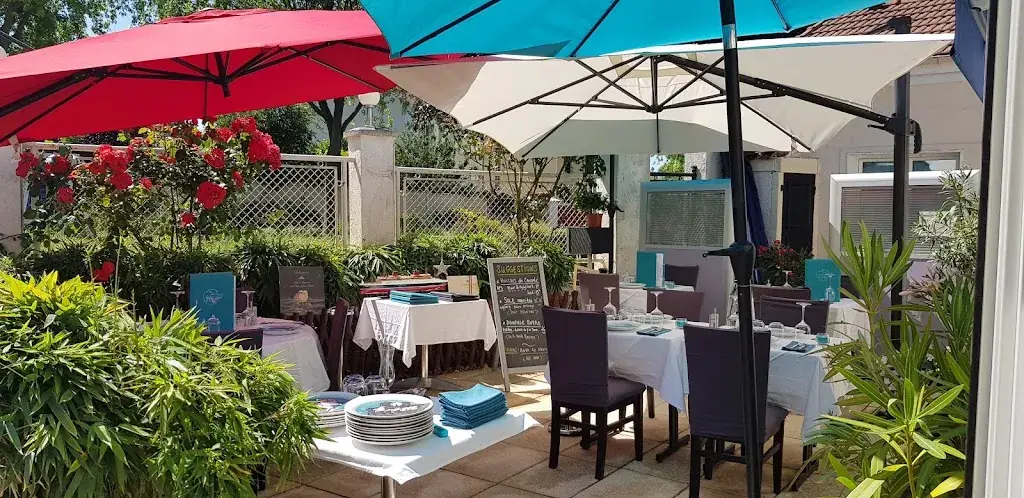 LE VIVIER DE LA MER restaurant in Roissy-en-France