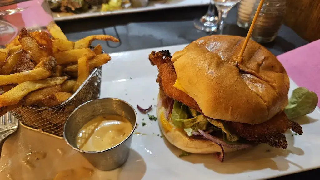 Samuele Canina_Brasserie le village_Roissy-en-France_recensione