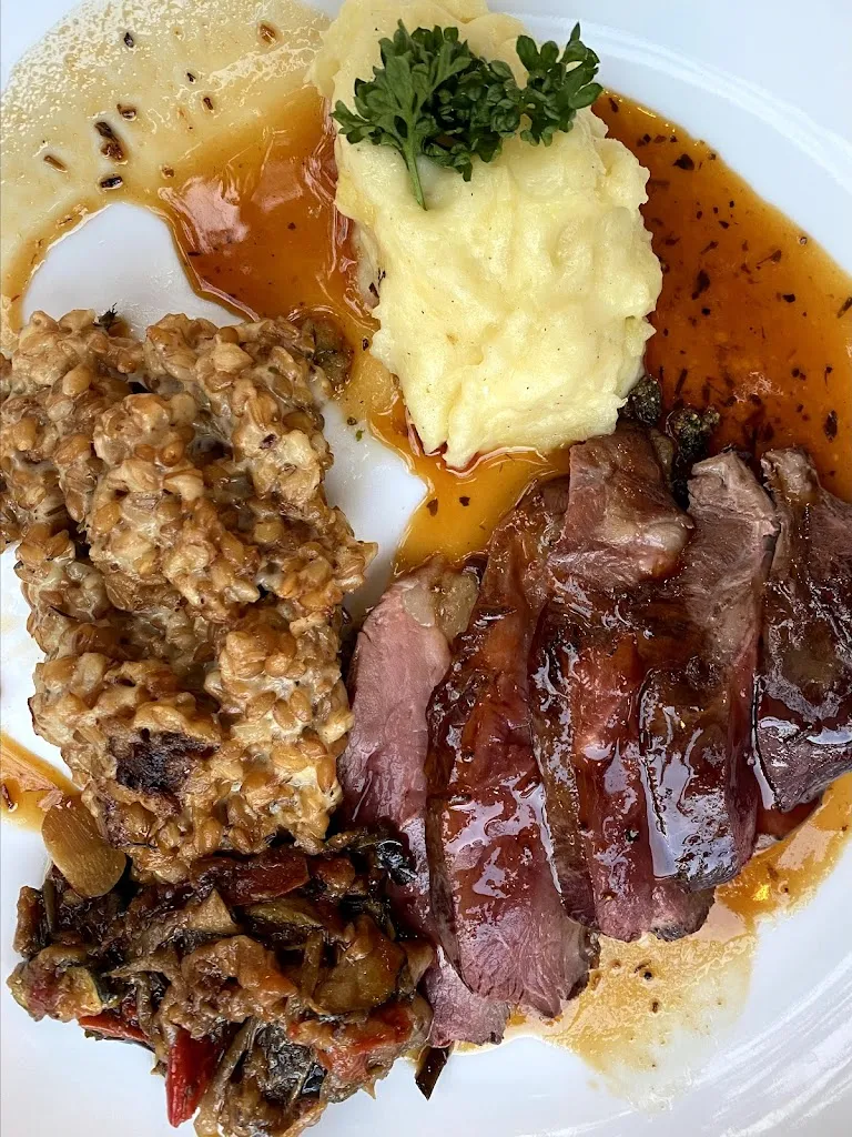 Simone Cummings_La vanne marel_Fontaine-de-Vaucluse_review