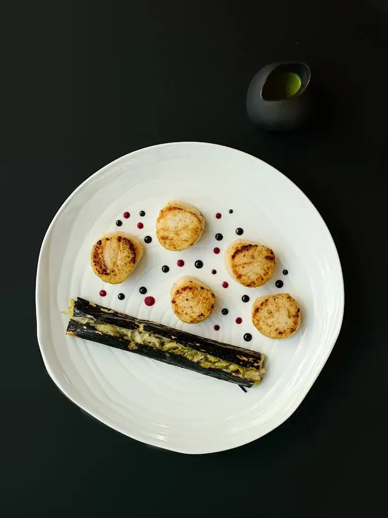 ZOOM Restaurant at Hyatt Place Paris Charles de Gaulle Airport_Roissy-en-France_slider_image_3