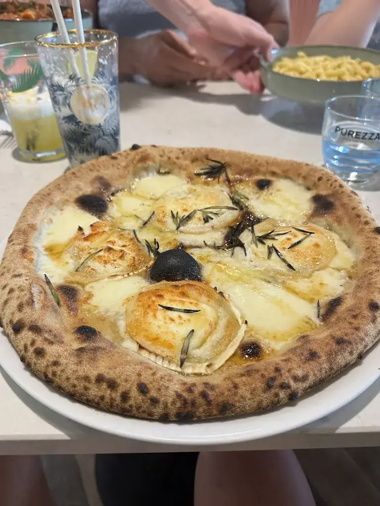 Julia Massara_CASA PEPE_Roissy-en-France_review