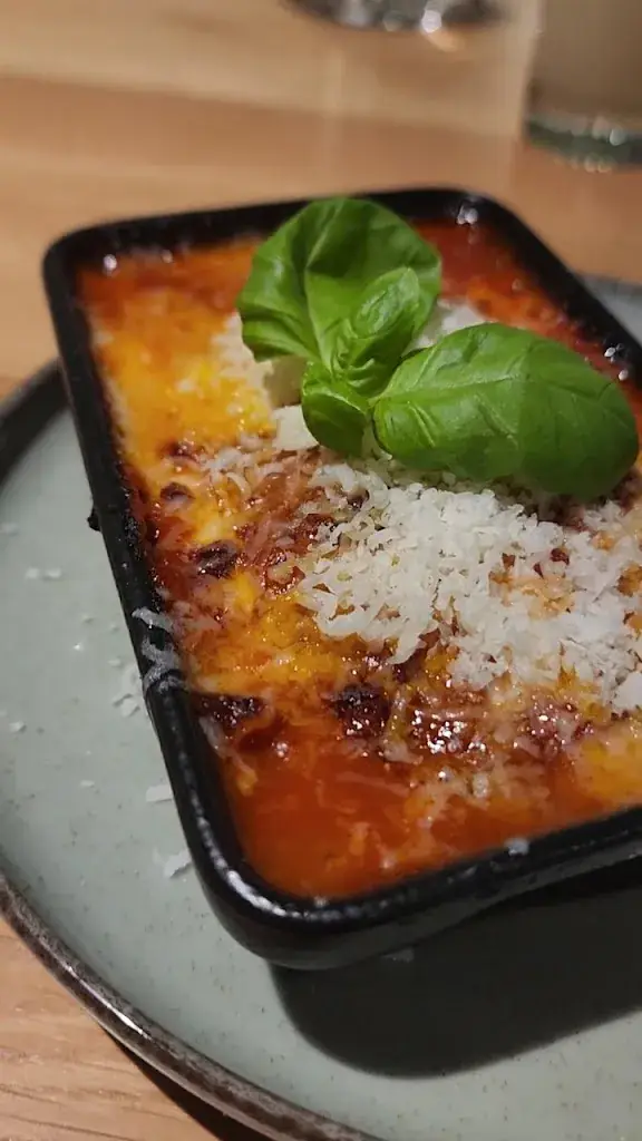 chris schenian_CASA PEPE_Roissy-en-France_review