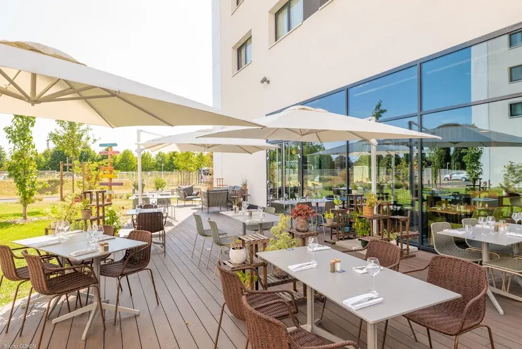 PALM_Roissy-en-France_slider_image_1