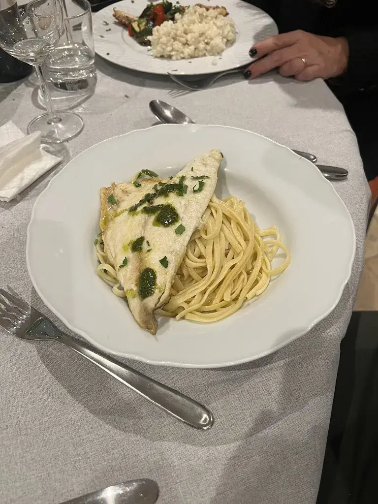 Menu_Le Grand Charles_Roissy-en-France_image_6