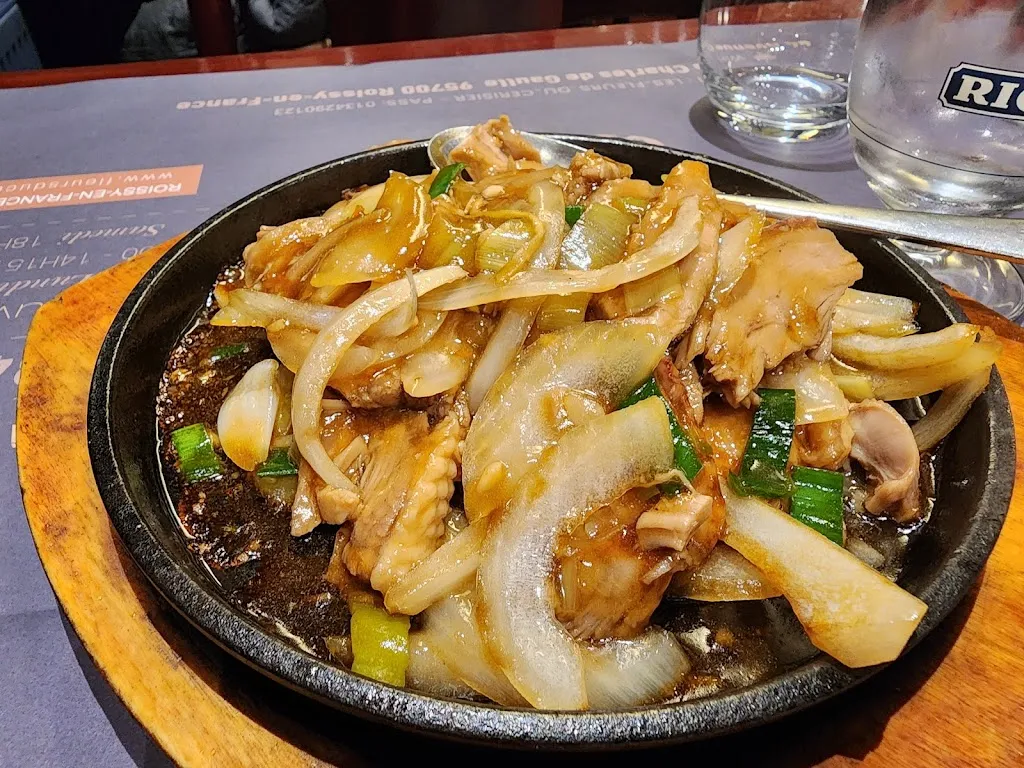 chris schenian_Les Fleurs du Cerisier (新桃园）_Roissy-en-France_review