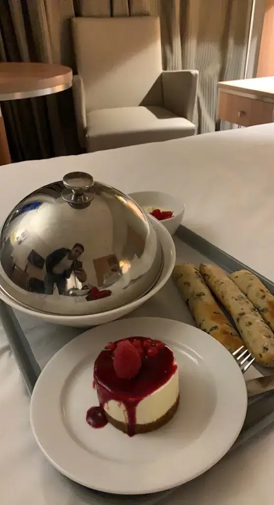 Lakshya Duggal_Le Park_Roissy-en-France_review