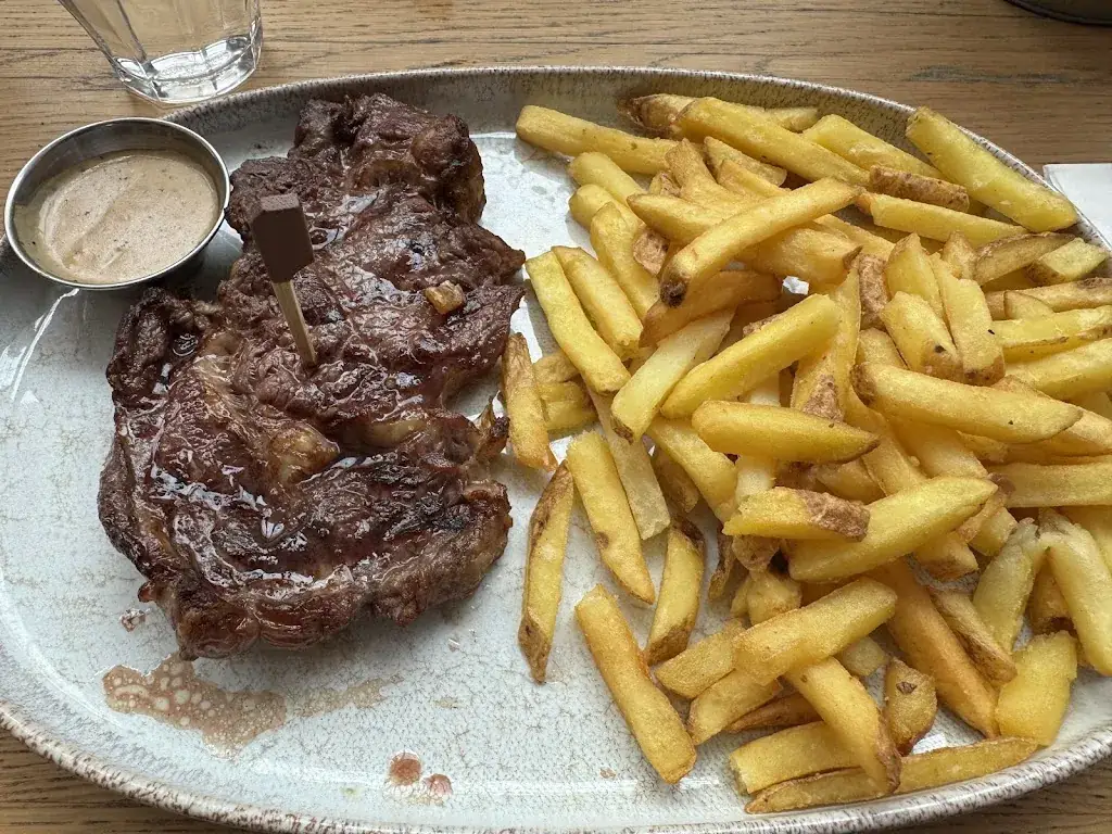 Jaktat J._Hippopotamus Steakhouse_Tremblay-en-France_review