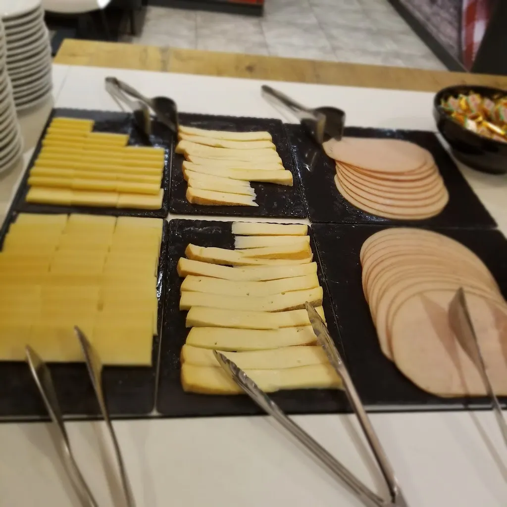 Menü_LA TERRASSE_Tremblay-en-France_Bild_6