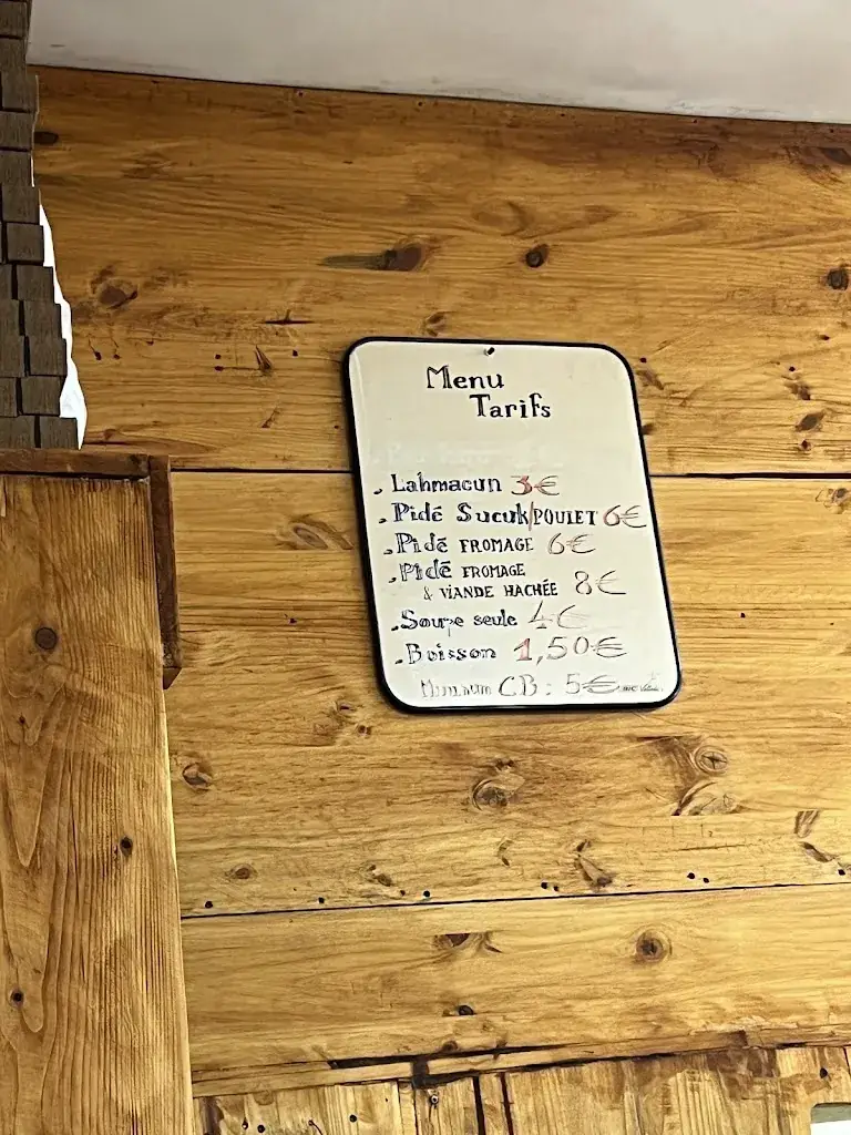 Menu_Chez Moustache_Saint-Denis_image_2