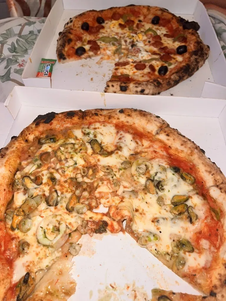 Chahrazed Aissa_O feu de bois_Saint-Denis_review