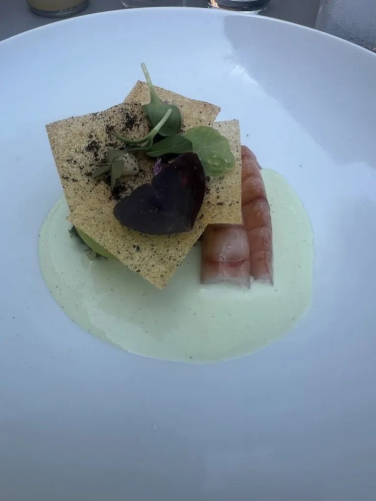 English Copywriter 65_MetT restaurant_Lurcy_review