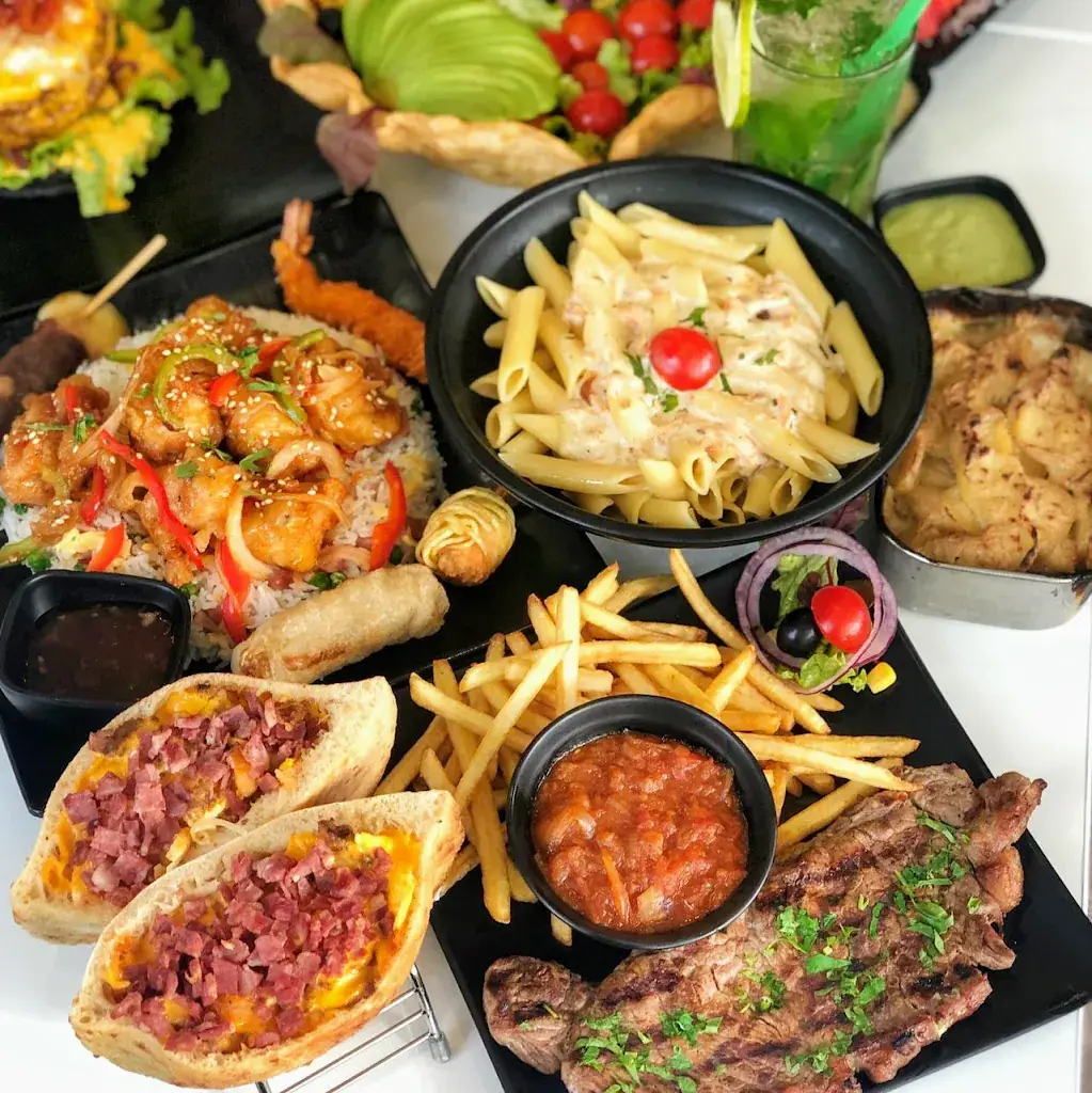 Drima Grill_Saint-Denis_slider_image_3