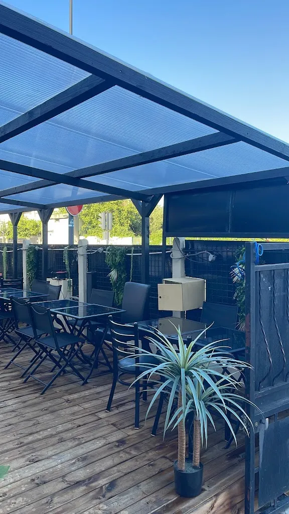 Tu manges Tu pleures _Saint-Denis_slider_image_1