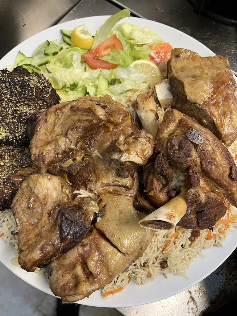 Restaurant Spineghar_Saint-Denis_slider_image_3