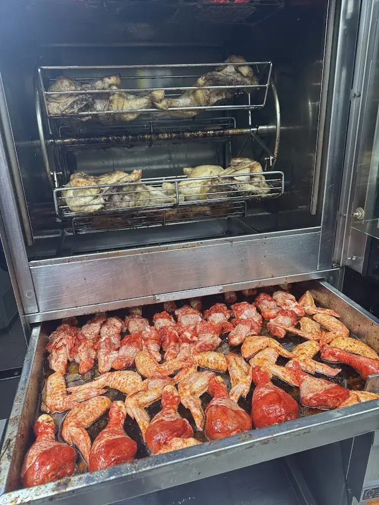 Chicken Smoke_Saint-Denis_slider_image_1