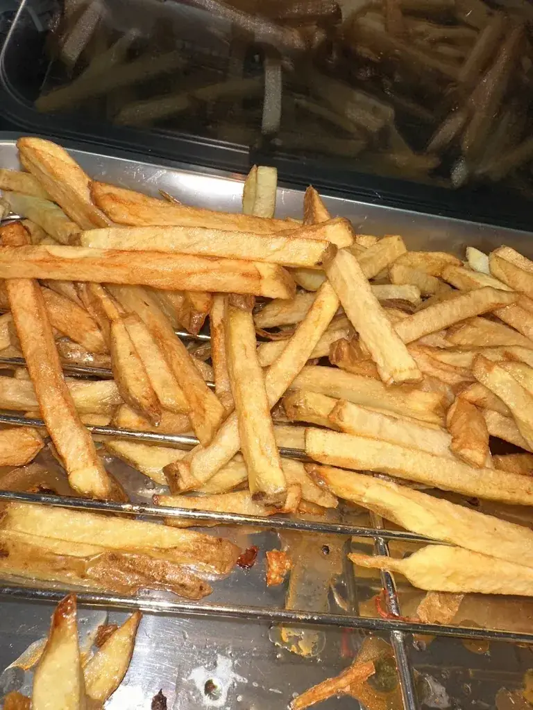 Chicken Smoke_Saint-Denis_slider_image_3