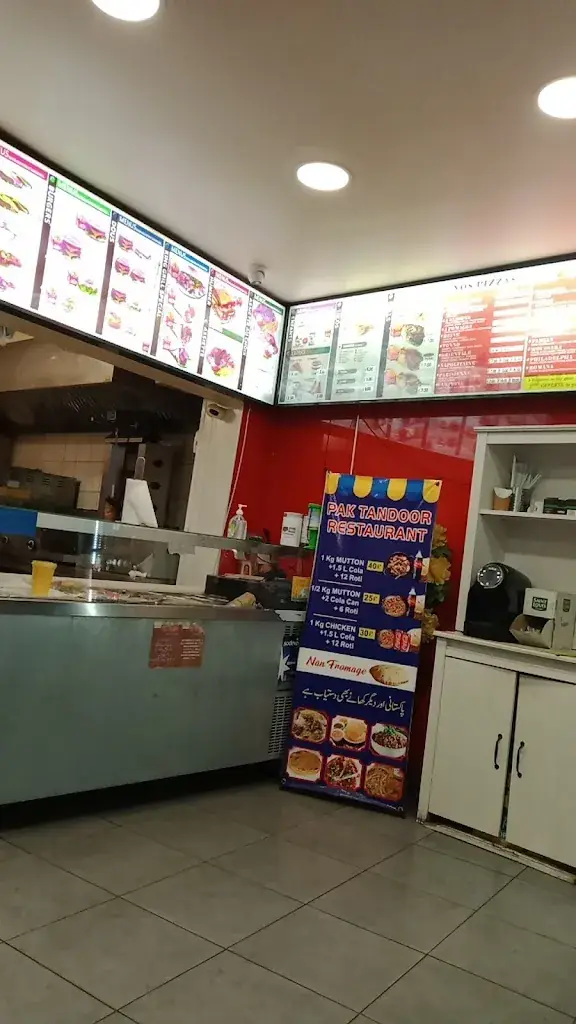 Shawaiz punch game_PAK TANDOOR RESTAURANT_Saint-Denis_review