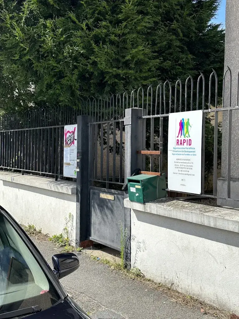 Les Restaurants du Coeur_Saint-Denis_slider_image_1