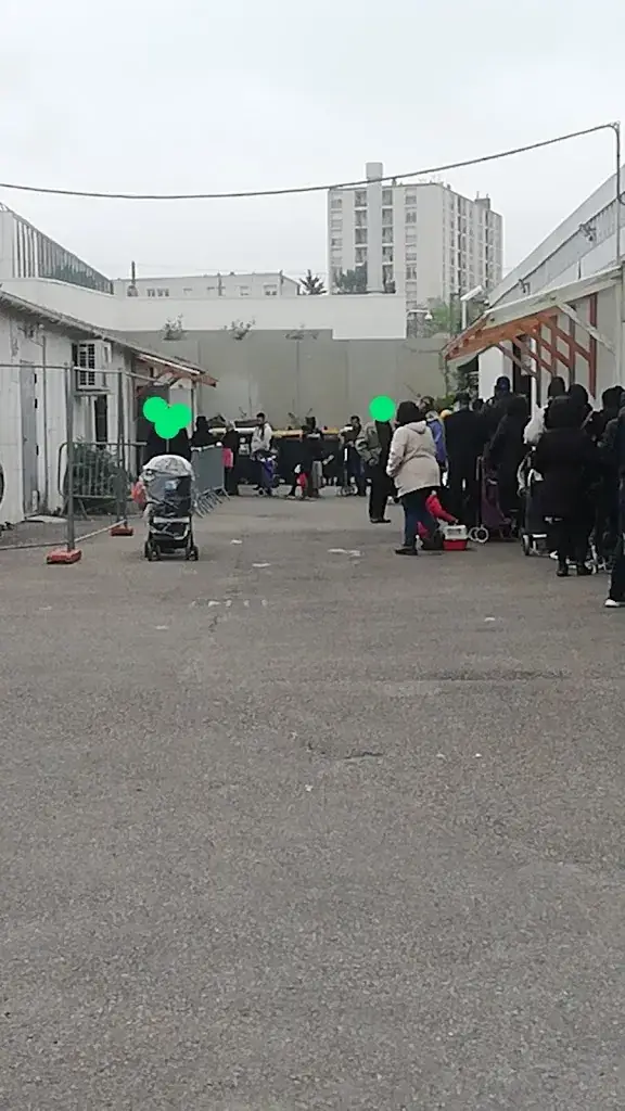 Les Restaurants du Coeur_Saint-Denis_slider_image_2